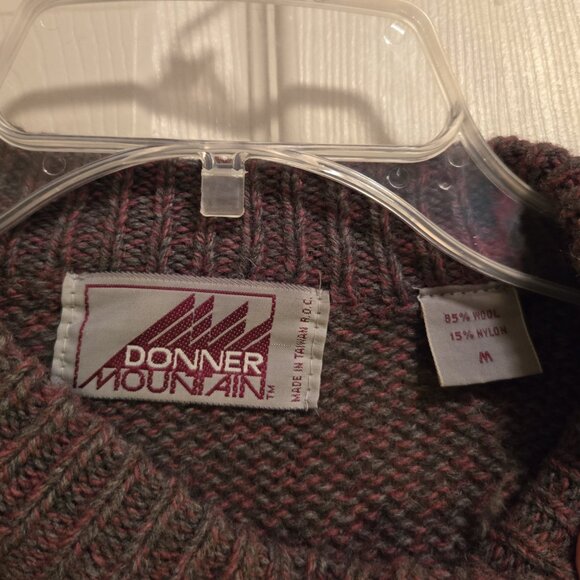 Vintage 80's Donner Mountain Crew Neck Wool Sweater Women's M, Excel. Condition - Picture 3 of 3